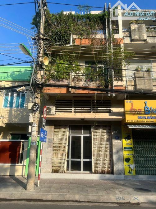 Nhân - giá siêu tốt 110,8m đường Lê Hồng Phong bán chỉ 9tỷ - 6