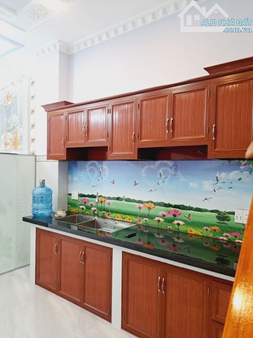 🌟 Nhà Mới 100% – 4 Tầng Đúc, Hẻm 6m Gò Xoài – Sát Chợ, 4PN – Chỉ 5.55 Tỷ - 6