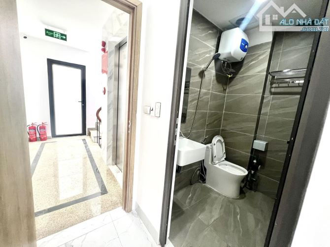 SIÊU PHẨM DÒNG TIỀN! Vương Thừa Vũ, 2 mặt thoáng, ô tô đỗ cửa, 70m2, Chỉ 16.7 tỷ - 6