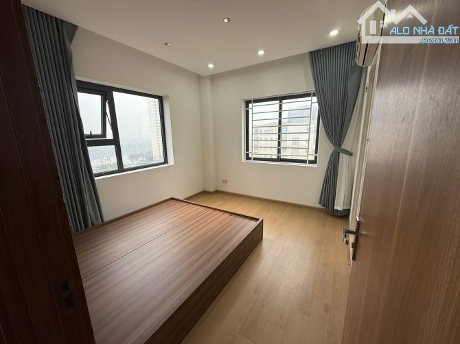 Căn hộ chung cư tầng trung KĐT Pháp Vân, Trần Thủ Độ 83m, 3 ngủ, sổ đỏ đầy đủ, nhỉnh 4 tỷ - 7