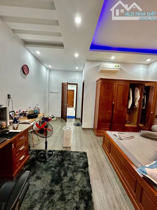 Bán nhà 4 tầng đường 10.5m Lê Sĩ - Hoà Xuân - Cẩm Lệ - 7