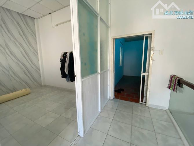 Bán Nhà 2 Mặt Tiền Đường Đặng Lộ Ngang 6.5m gần chợ Vĩnh Hải, dt 101m giá chỉ 3 tỷ 700 - 7