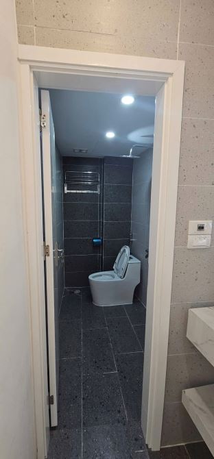 CỰC PHẨM XUÂN LA- TÂY HỒ- THANG MÁY- F.NỘI THẤT XỊN- NHÀ MỚI - 36M x 6Tầng -GIÁ NHỈNH 8 Tỷ - 7