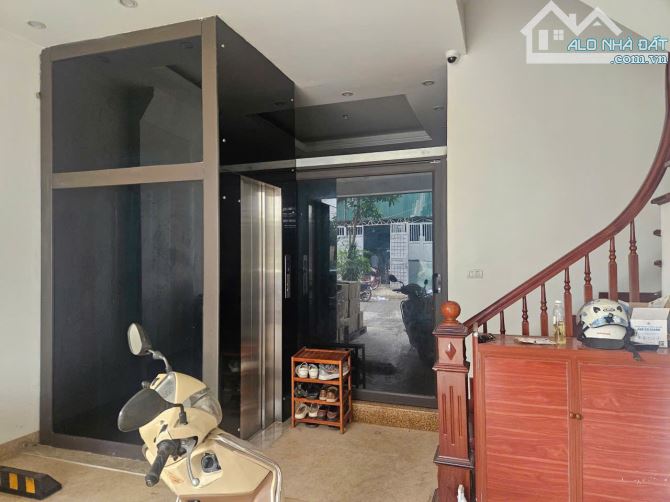 Bán nhà LK Văn La 50m x 7 Tầng Thang Máy, Phân Lô, Vỉa Hè, Ô Tô vào nhà, 16.5 Tỷ - 8