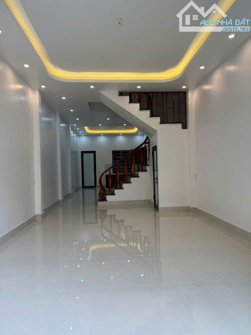 BÁN NHÀ TRẦN HƯNG ĐẠO, NGAY CỔNG TRƯỜNG LƯƠNG THẾ VINH - 8