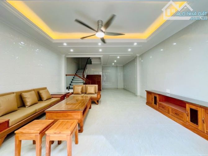 💥 NHÀ PHỐ ĐỒNG BỘ - PHONG CÁCH TÂN CỔ ĐIỂN - GẦN CÔNG VIÊN LÀNG HOA - 8