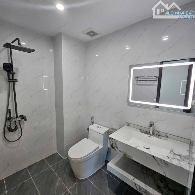 SÀI ĐỒNG – THANG MÁY – NGÕ THÔNG – GẦN HỒ – CHỈ 7,9 TỶ - 8