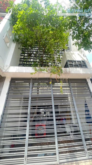 Nhân - Nhà mặt đường Lê Hồng Phong bán 11tỷ - 8