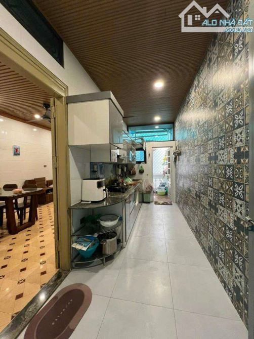 Phân lô Hoàng Cầu, Ngõ thông, Ô tô đỗ cửa, Ở sướng. 42m2x4t, MT 5m. Chỉ 13.4 tỷ! - 8