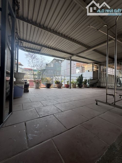 Tôn Đức Thắng 10m ra oto tránh 30m ra mặt phố 30m ra hồ Văn Chương mặt tiền rộng ở sướng - 8