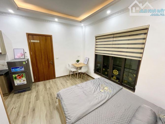 HOÀNG HOA THÁM-59/61Mx8TẦNG-TOÀ CHDV -LÔ GÓC-KD-Ô TÔ-DT1 TỶ/NĂM-HƠN 20TỶ - 9