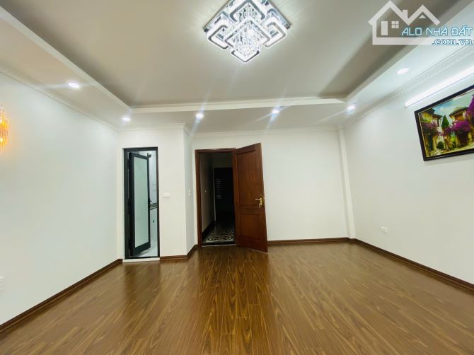 PHÂN LÔ VIP KIM ĐỒNG, HOÀNG MAI 62M2-5 TẦNG-NGÕ Ô TÔ TRÁNH, THANG MÁY-GIÁ 22.5 TỶ - 9