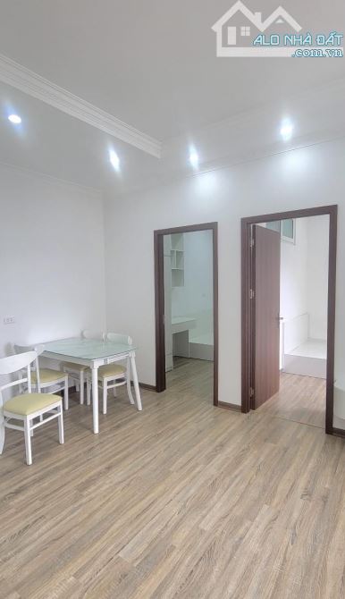 CHÍNH CHỦ GỬI BÁN CĂN HỘ NO PHỐ TRẦN QUÝ KIÊN DT 51M2, Giá 4,2 tỷ - 9