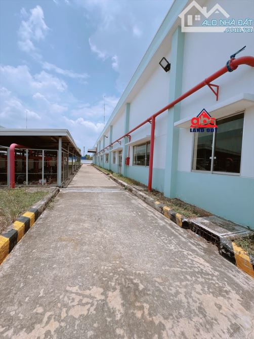 cho thuê xưởng 3100m2 Giá 292tr trong KCN Amata - 9