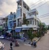 Cần bán nhà góc hai mặt tiền đường đối diện chợ Đầm