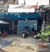 Cho thuê nhà mặt tiền Hoa Bằng, đối diện trường học cấp 3, dt 4 x 18m, nhà 1 lửng, giá 14t