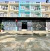Bán Nhà Ngay Trường Nguyễn Văn Thệ 1 trệt 2 lầu 4PN-Đường 6m- DT 3,2x14m tặng full nội
