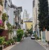 Bán biệt thự Q.3- Cụm Kỳ Đồng- Bà Huyện Thanh Quan. DT: 8.5 *12m. 4 tầng. giá 29 tỷ TL