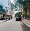 BÁN NHÀ PHÂN LÔ PHỐ DƯƠNG KHUÊ  CẦU GIẤY  30 TỶ 70M2 MT 4.5M  7T THANG MÁY VỈA HÈ Ô TÔ TRÁ