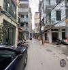 Đẹp lả luớt Kim Mã 39m2, mặt ngõ to, sát phố, thông tứ tung, KD tốt, cực đẹp