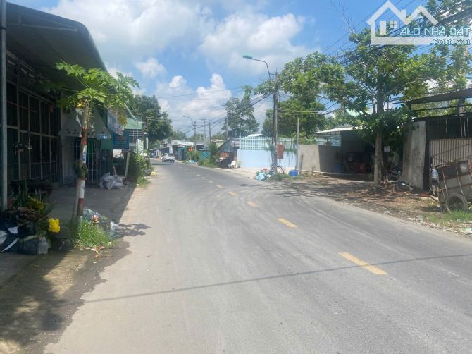 Bán nền có 10.5m mặt tiền Nguyễn Chí Thanh (qua cầu số 2)