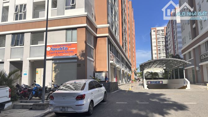 Căn Góc 2 mặt tiền Shophoue trung cư hacom galacity