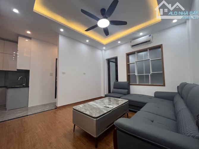 2 CĂN TẬP THỂ TÂY SƠN – Ô TÔ THOÁNG ĐẸP – 70M - 4,15 TỶ VÀ  65M – TẦNG 3 – GIÁ 4,4 TỶ