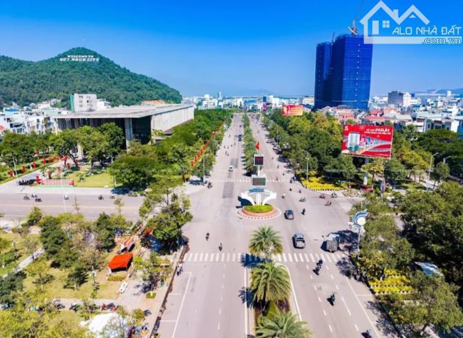Bán căn nhà hẻm cạn thuộc đường NGUYỄN THÁI HỌC, phường Ngô Mây, Quy Nhơn. Giá tốt