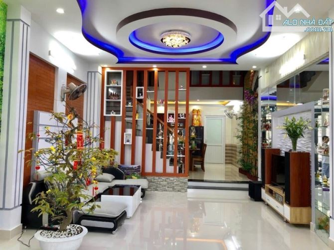 🔥SƠN TRÀ – MẶT TIỀN TRẦN NHÂN TÔNG – 3 TẦNG SIÊU ĐẸP – NGỘP BANK – GIÁ 9.45 TỶ🔥