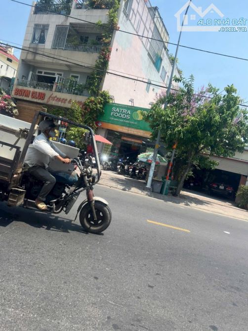 Nhà trệt lầu mặt tiền kinh doanh đường số 2 P.Trường Thọ. Giá nhỉnh hơn 7 tỷ thu nhập sẵn