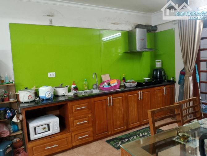 Bán nhà phố Đại Linh, Ô Tô Tránh, 100m2, 5 tầng, mt 5m, Giá 25.8 tỷ