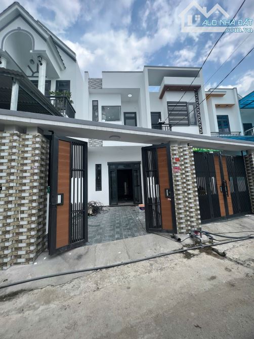 NHÀ LẦU CUỐI HUỲNH VĂN NGHỆ 2TY5 SỔ RIỂNG FULL THỔ 80M2