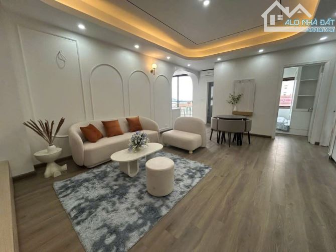 Bán căn hộ chung cư 3PN 2WC full nội thất đẹp khu đô thị Mỹ Đình 2