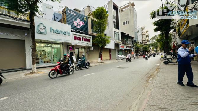 Mặt đường Mê Linh (đối diện C3 Ngô Quyền) - 118m2 - mt 4,5m - 2 tầng - giá 19,5 tỷ