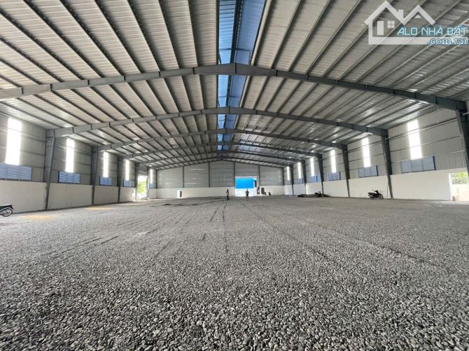Cho Thuê 4.400m2 Nhà Xưởng Mới 100% Ngoài KCN Tân Uyên Bình Dương