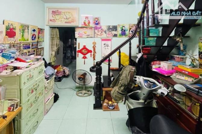 Bán nhà hẻm ba gác, Nguyễn Sỹ Sách, Tân Bình, 40 m² (3.1m x 13m) - Giá 3.2 tỷ TL
