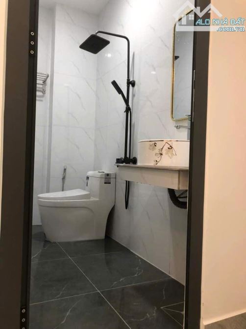Cần bán gấp căn góc 2 MT trong khu đồng bộ Nguyễn Ánh Thủ 1T1L2L1ST, DT 5x15m giá 6.4 TL