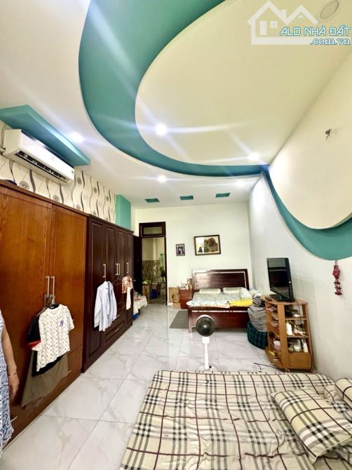 BÁN NHÀ BÌNH TÂN -HẺM XE HƠI 6M - NHÀ 4 TẦNG BTCT MỚI ĐẸP GẤP BÁN
