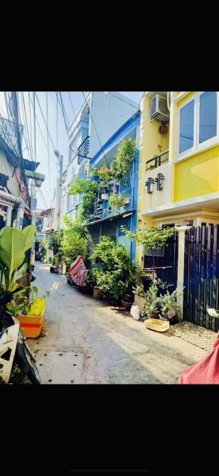 Nhà đẹp hẻm yên tĩnh – Sát Lotte, gần trường – 4 phòng, 3 tầng, chỉ 4.x tỷ