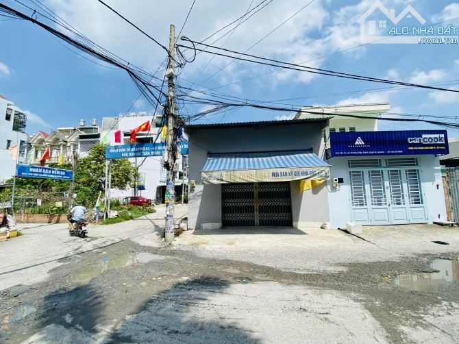 Đất lô góc (không lộ giới) đường Trần Thị Hè, 8x20m, Giá 8.1 tỷ