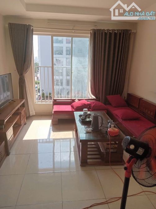 Bán căn chung cư 2 phòng ngủ căn góc view đường Tố Hữu tại CT3 VCN Phước Hải