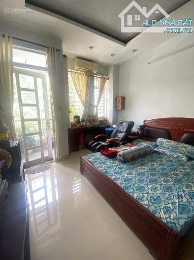 Không Thể Bỏ Lỡ Căn Nhà Rẻ Nhất Hiện Tại CXPL D P10 Q6(4mx19m)8,9 Tỷ