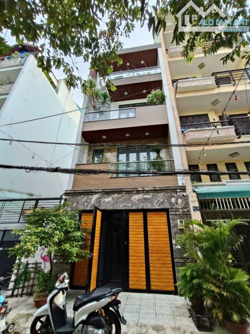 Nhà ngang 6m - HXT 8m KDC Phan Văn Trị, P11, Q.Bình Thạnh (DT: 6x15m + 4 tầng) giá 11 TỶ