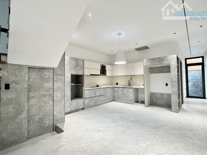 BÁN NHÀ 3 TẦNG ĐẸP MÊ LI, KIỆT Ô TÔ TRÁNH, PHƯỜNG TRƯỜNG AN