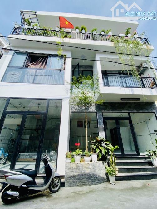 Cần bán nhà 3 tầng kiệt ô tô Ngô Gia Tự, Huế