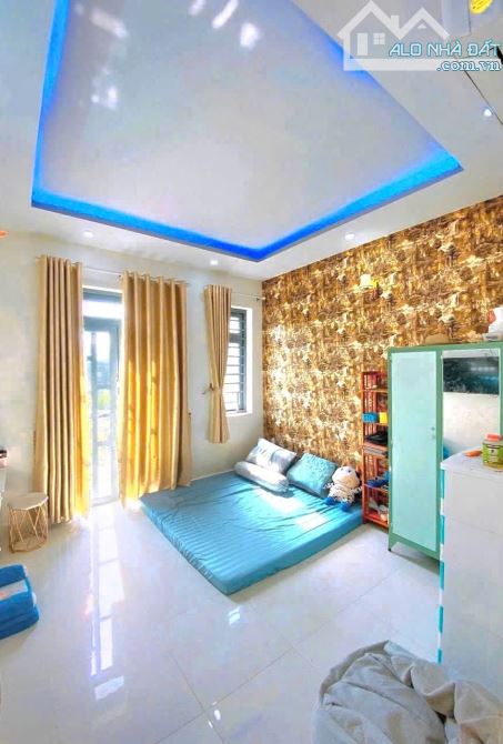 BÁN NHÀ ĐẸP CẠNH HUƠ.G LỘ 2 - ÔTÔ VÀO NGỦ - ( 4X16M )