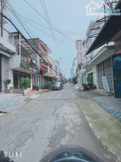 NHÀ 3 TẦNG đường HÀ HUY GIÁP / phường THẠNH LỘC Q12. dt 52,1m2(4mx13m) 💵5,1tỷ.