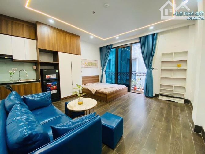 Bán gấp chung cư mini đường Xuân Thủy 86m2, 2 thoáng, doanh thu 100 triệu/tháng, giá 22 tỷ