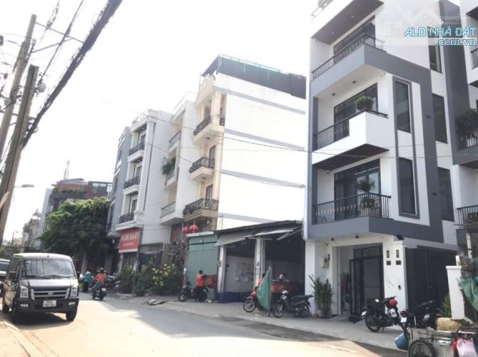 🏡 Bán nhà MT Thái Thị Nhạn, Tân Bình, 8m, 140tr/m², 32.x tỷ!