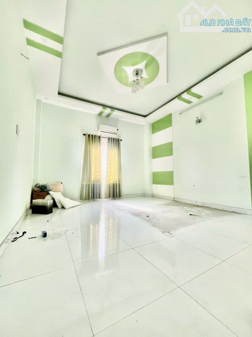 Cần bán gấp nhà hxh Lê Văn Khương 1T3L, DT 4x12m. Giá 5.7 tỷ - 10
